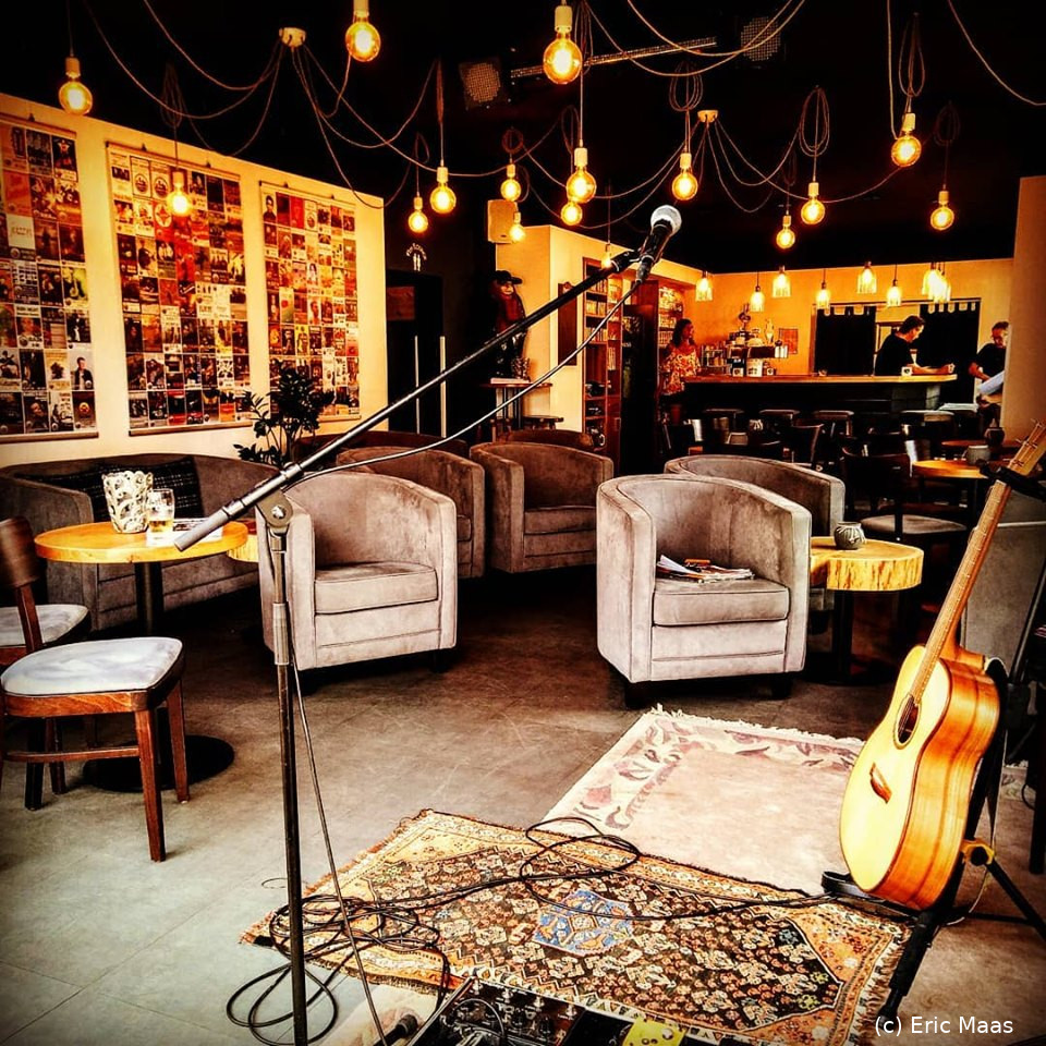 lounge by eric maas